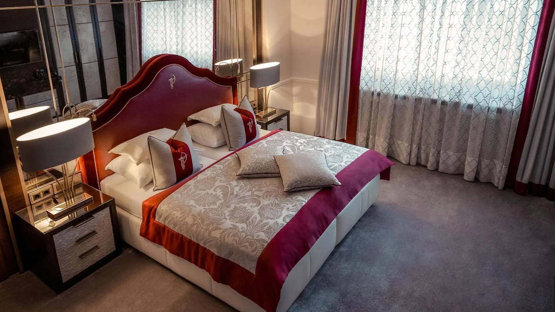 Hotel Schloss Moenchstein Salzburg 5*,  Austria